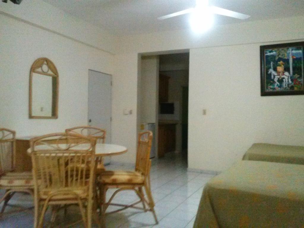Apartahotel Jardines Metropolitanos Santiago De Los Caballeros Bilik gambar