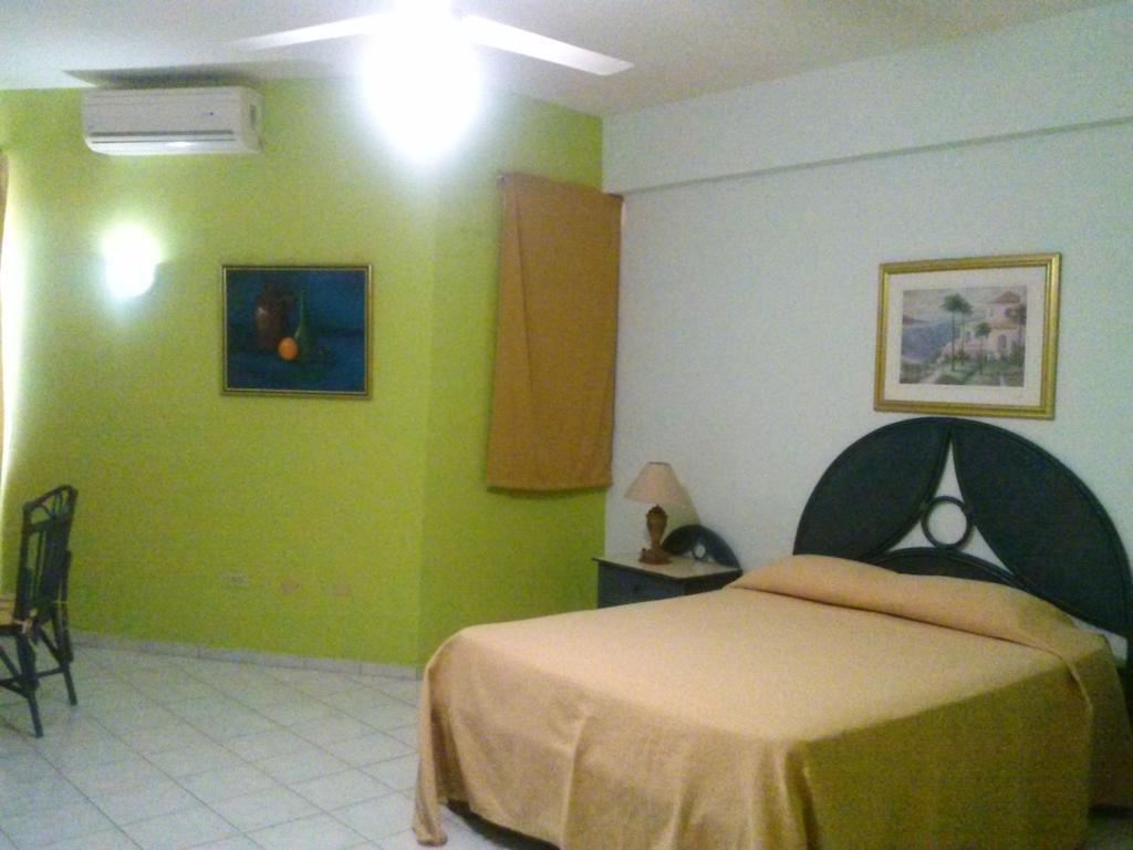 Apartahotel Jardines Metropolitanos Santiago De Los Caballeros Bilik gambar