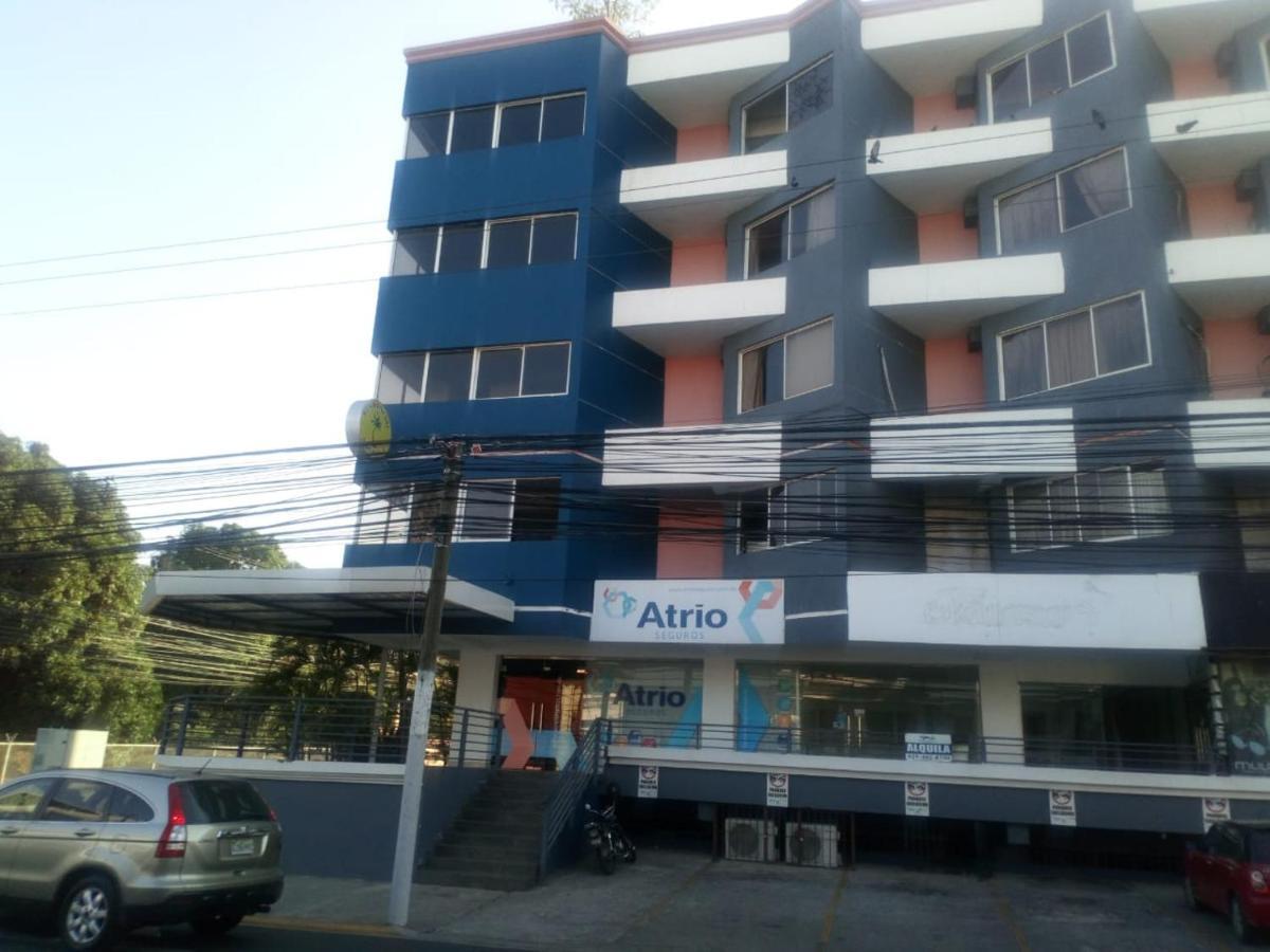 Apartahotel Jardines Metropolitanos Santiago De Los Caballeros Luaran gambar