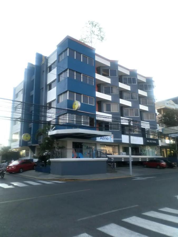 Apartahotel Jardines Metropolitanos Santiago De Los Caballeros Luaran gambar